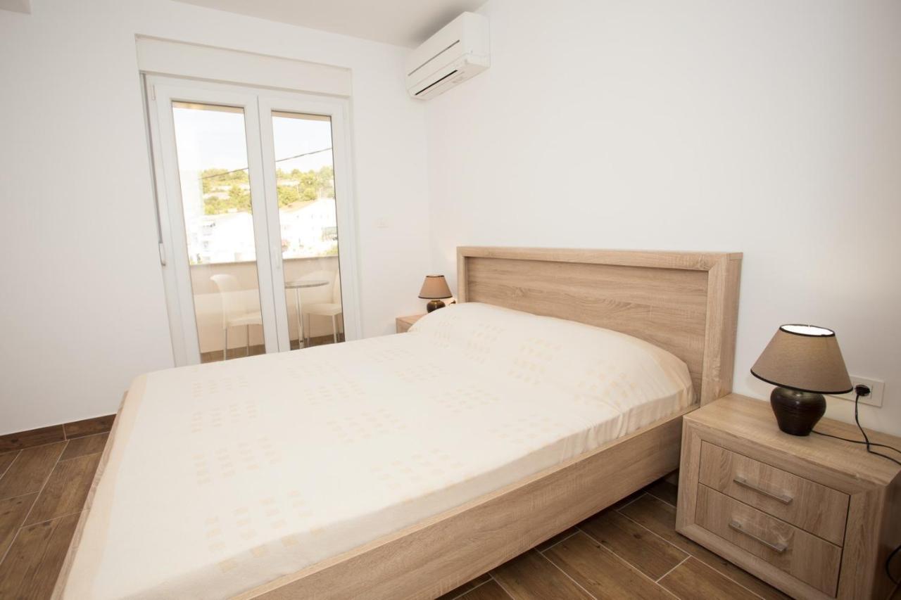 Butique Maris Apartment Komarna Exterior photo