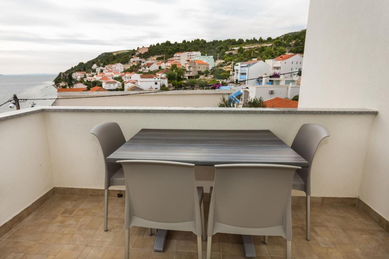 Butique Maris Apartment Komarna Exterior photo